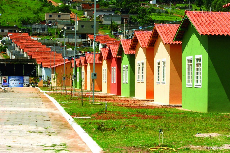 Projeto oferece apoio para a construção de casas populares