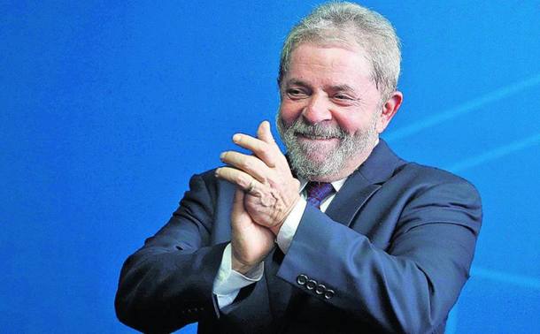 Lula segue na liderança para 2018; Marina e Bolsonaro empatam em 2º, diz pesquisa