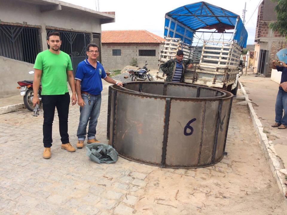 Prefeitura de São José dos Cordeiros adquire material para construção de reservatórios de água na zona rural