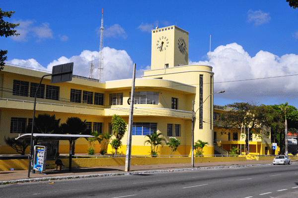 Governo da Paraíba adotará ‘terceirização’ nas escolas