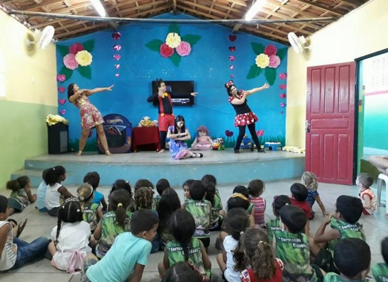 Educação Infantil de Camalaú executa projeto que envolve teatro e contos
