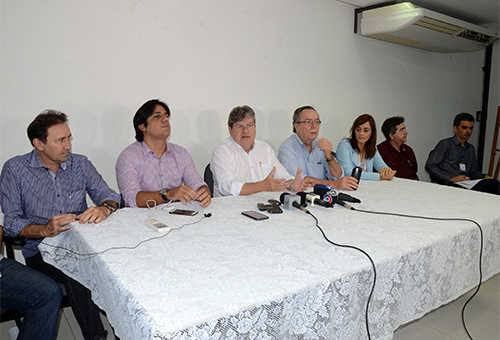 João Azevêdo anuncia fim do racionamento d’água em Campina Grande e região a partir do dia 26