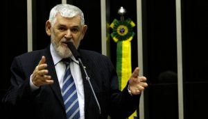 Luiz Couto concorre a prêmio de Melhor Parlamentar de 2017
