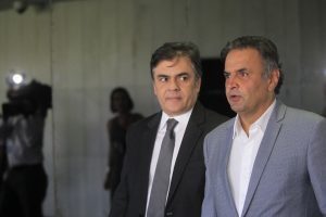 Senador Aécio Neves (PSDB-MG) e senador Cássio Cunha Lima (PSDB-PB)Foto: Beto Barata/Agência Senado