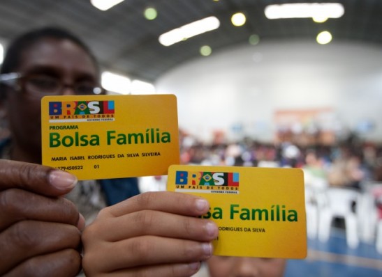 Bolsa Família terá aumento em 2018, diz ministro