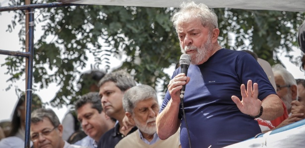 Lula recorre ao Supremo contra condenação do TRF-4 no caso do sítio