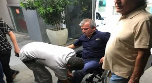 Carro capota e deixa deputado Trócolli Júnior ferido, no Cariri