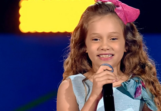 Mais uma paraibana é classificada no The Voice Kids; Sofia fica no time de Carlinhos Brown