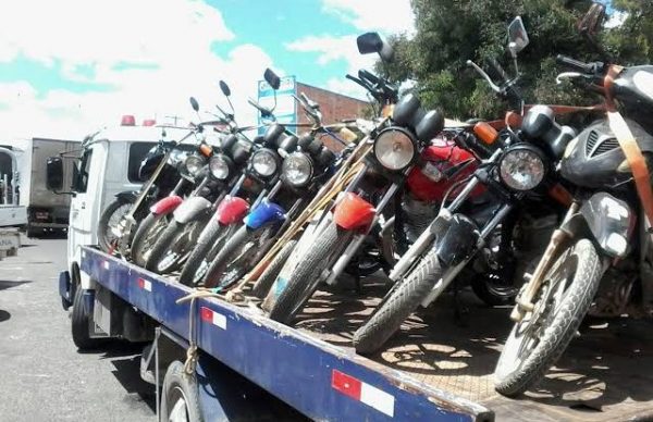 PM apreende 12 motos no Congo e ação policial se estenderá na região do Cariri durante o carnaval