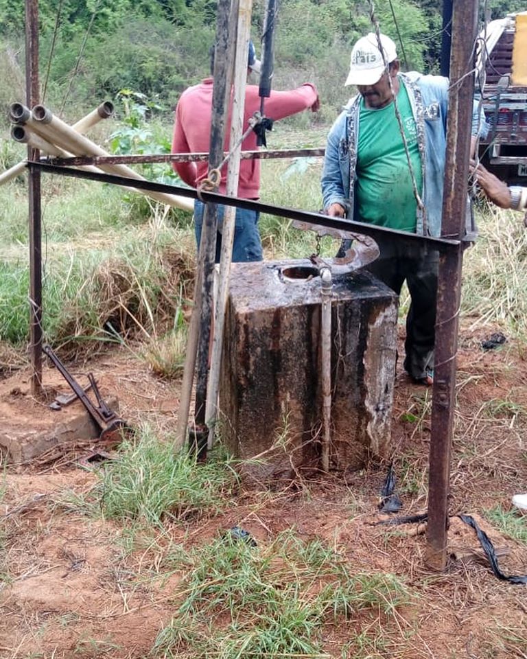 Prefeitura de São José dos Cordeiros realiza limpeza em poços artesianos na zona rural