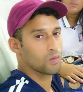 Homem é morto a facadas pelo irmão após discussão por uma xícara de café, diz polícia