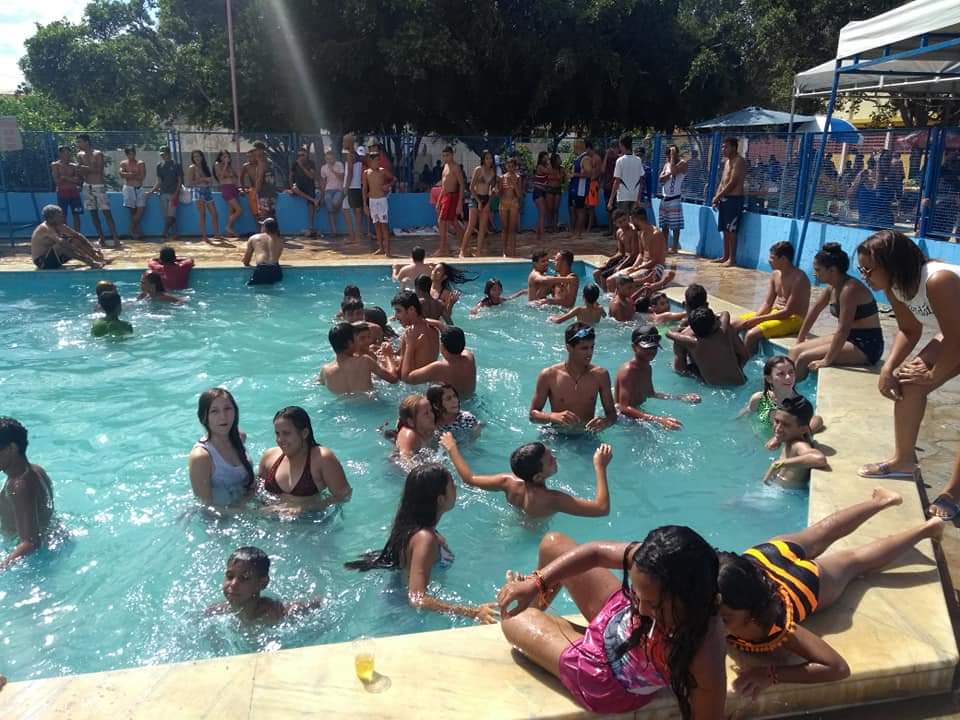 Prefeitura de Sumé abre piscinas do Ginásio de Esportes para o carnaval