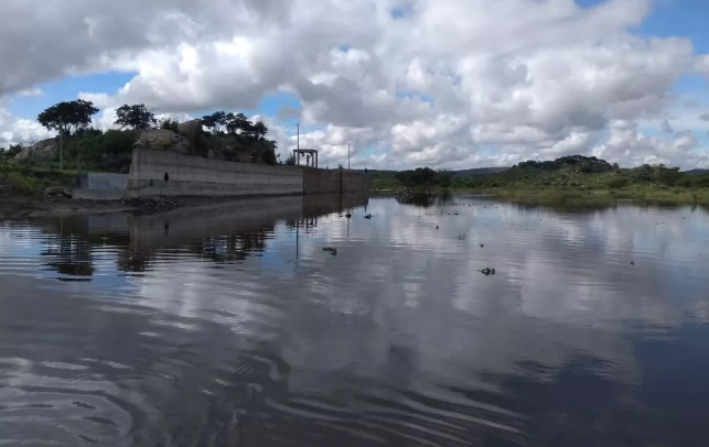 Paraíba tem pelo menos 30 açudes sangrando nesta quinta-feira, diz Aesa