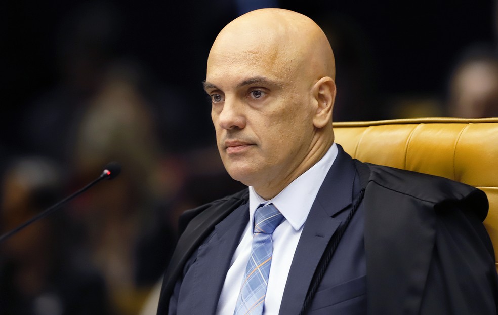 Coronavírus: Alexandre de Moraes manda governo retomar divulgação dos dados acumulados