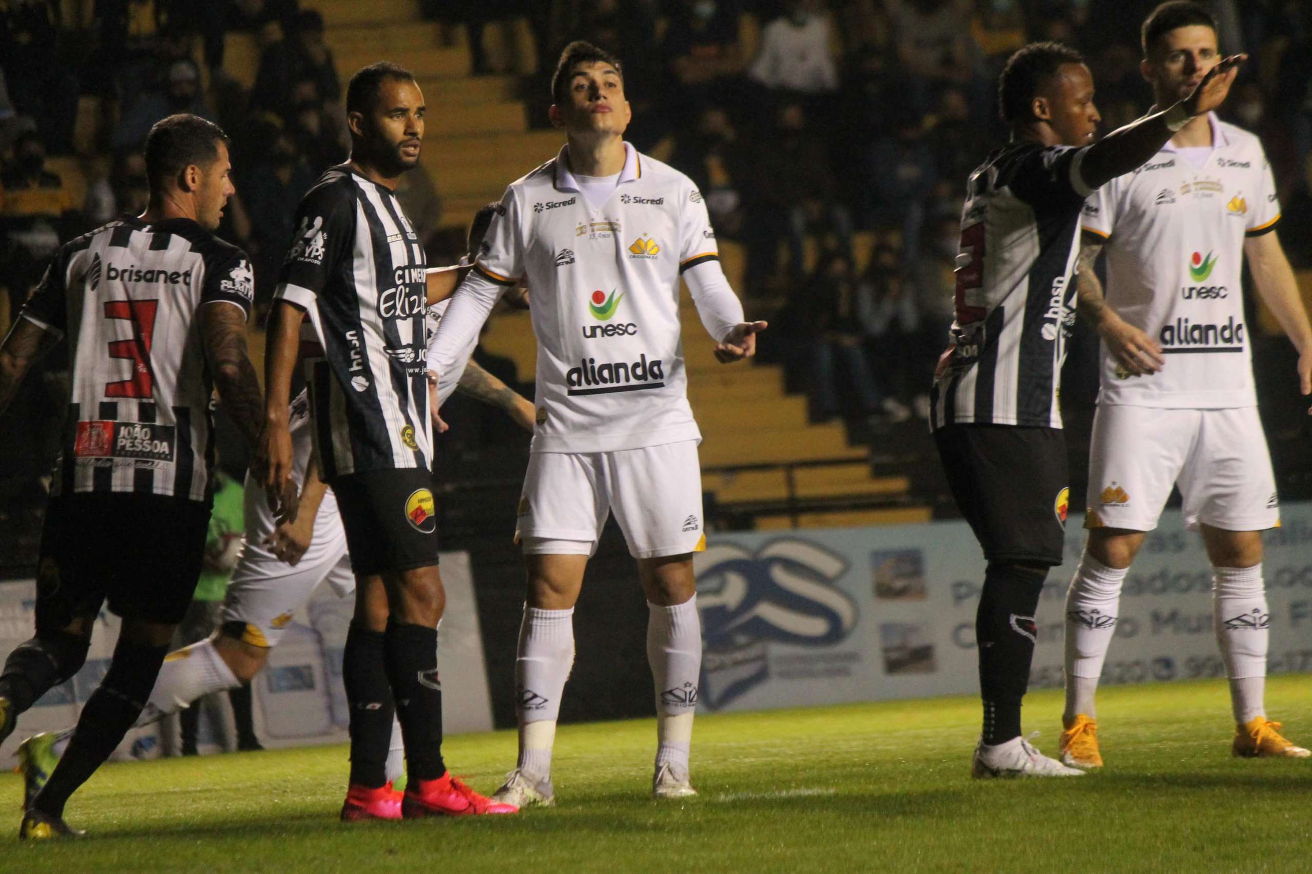Criciúma-SC 0 x 0 Botafogo-PB – Tigre segue invicto e complica Belo na briga pelo acesso na Série C
