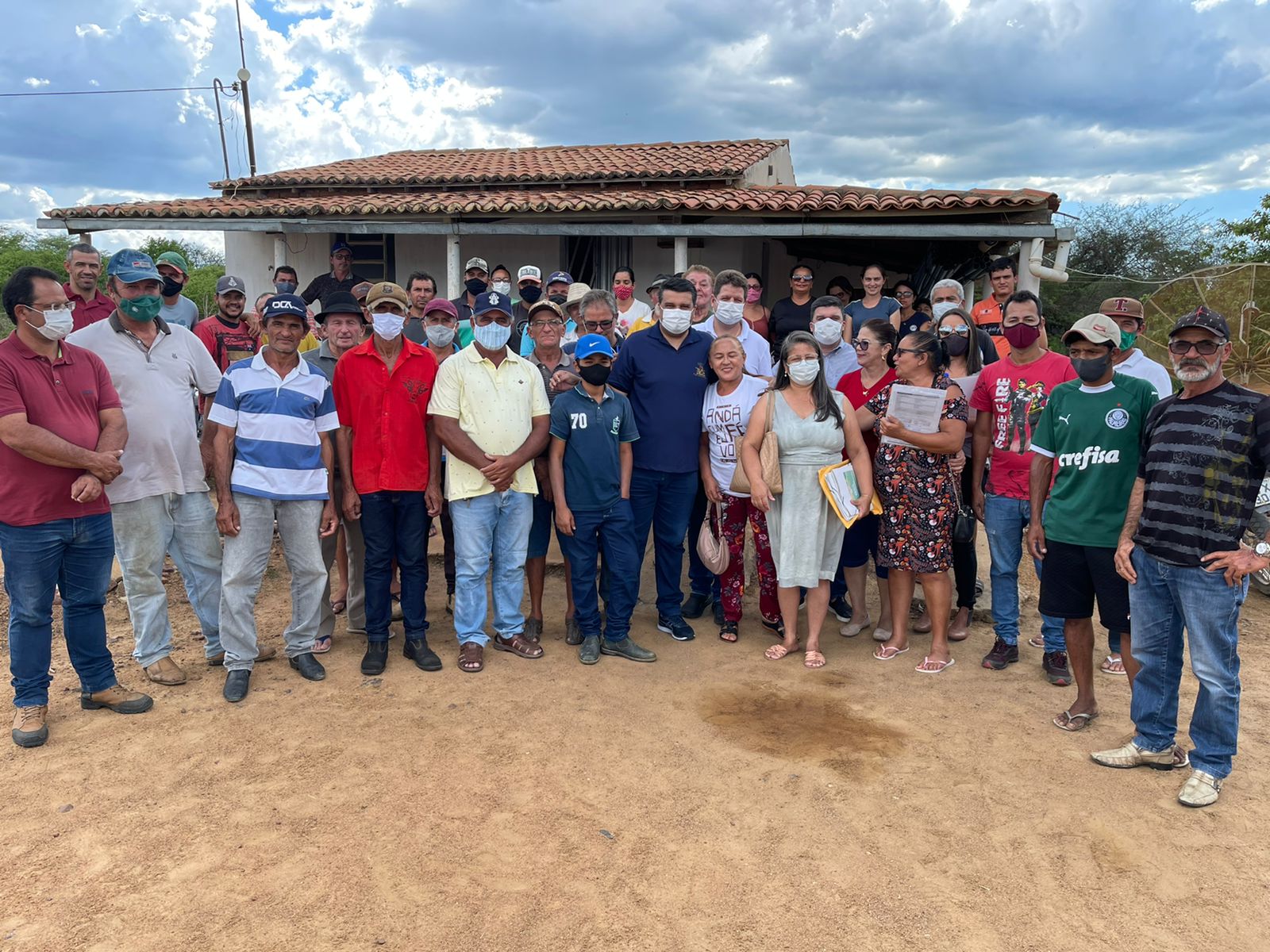 Prefeitura de Ouro Velho autoriza o início do corte de terras  