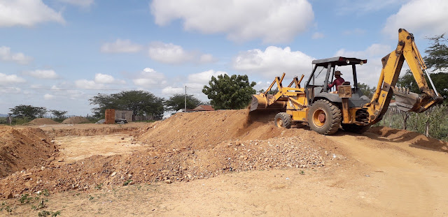 Unidade de Dessalinização do Programa Água Doce começa a ser construída no Assentamento Serrote Agudo em Amparo