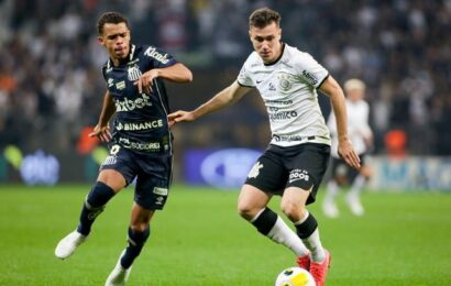 Corinthians e Santos fazem jogo truncado e empatam em Itaquera