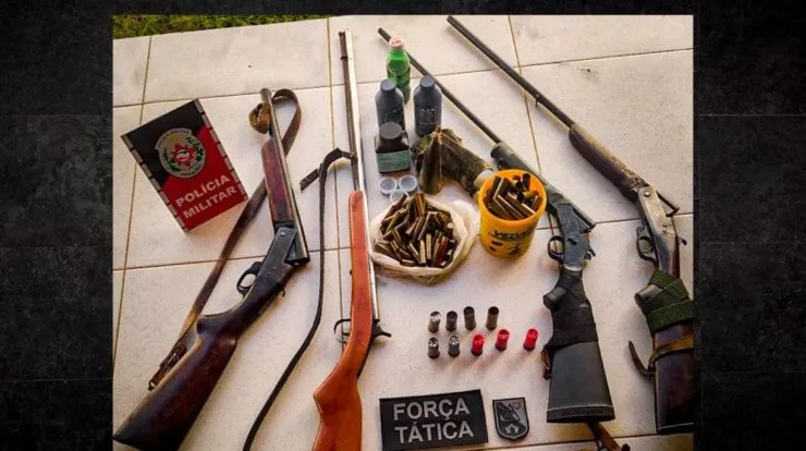 NO CARIRI: Polícia Militar prende homem por posse ilegal de armas de fogo