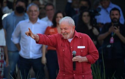 Lula segue na liderança com 44% das intenções de voto, diz Exame/Ideia