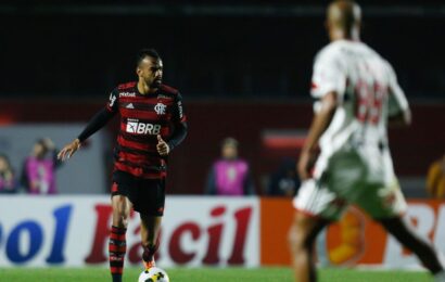 Copa do Brasil: São Paulo recebe Flamengo em jogo de ida da semifinal