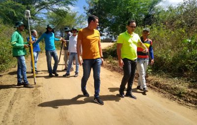 Prefeito Éden visita obras e já inicia atendimento das demandas do ODM 2022, em Sumé