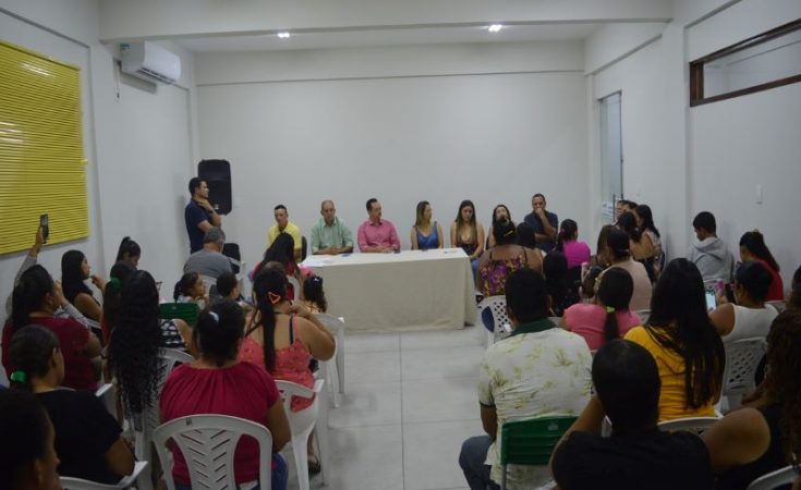 Prefeitura entrega mais 100 cartões do Renda Básica Sumé