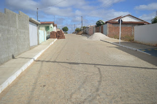 Prefeitura de Sumé entrega pavimentação de mais três ruas no Conjunto Habitacional Pedro Ferreira Filho