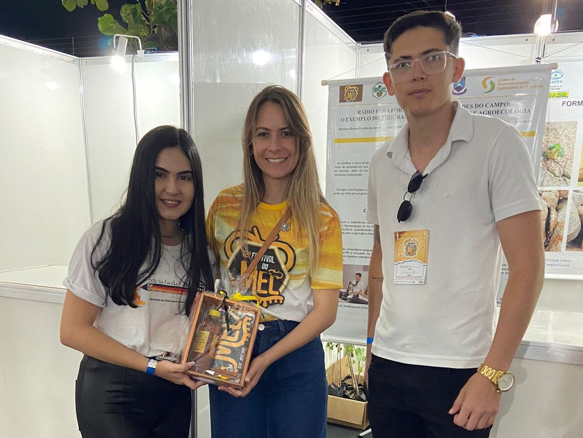 Trabalho do Programa Matutando Solos e Agroecologia é premiado no XII Festival do Mel de São José dos Cordeiros