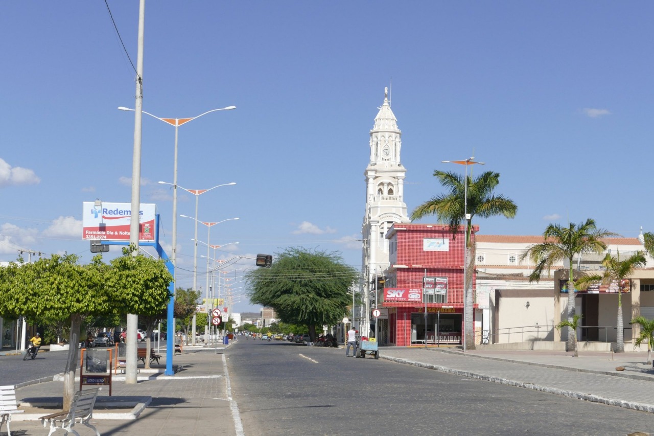 Jovem é assassinado a tiros na zona rural de Monteiro