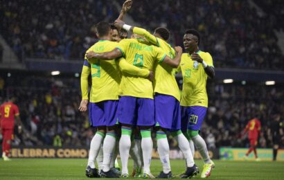Seleção brasileira se prepara para amistoso contra Guiné