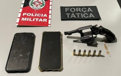 Homem é acusado de roubo e porte ilegal de arma é preso em Monteiro
