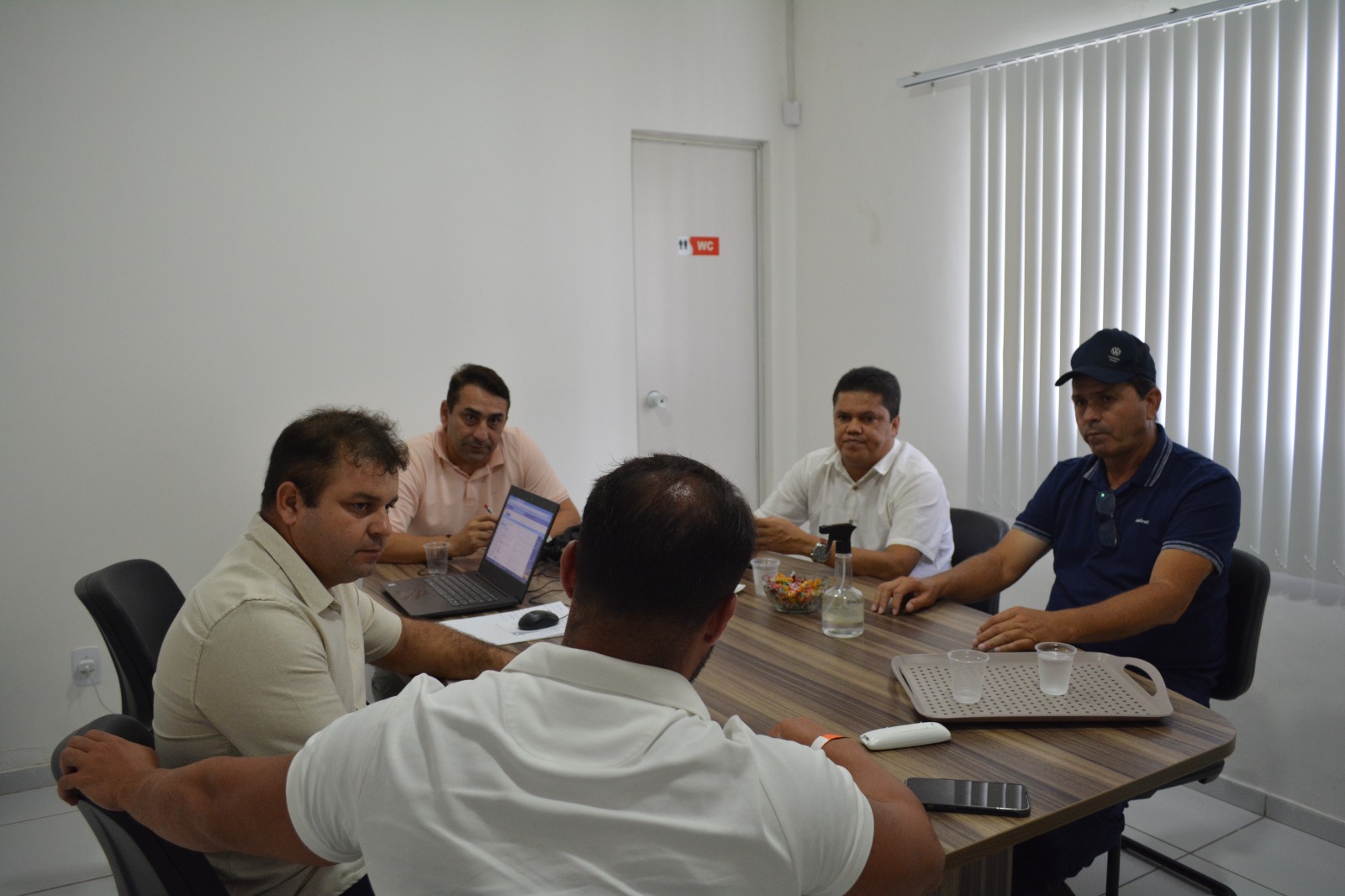 Presidente Daniel Lêla cumpre agenda em João Pessoa e defende instalação de usina de leite de cabra em pó em Sumé