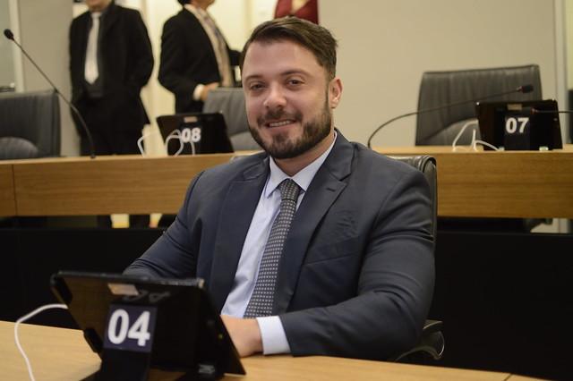 Deputado Caio Roberto se reúne com chefe de gabinete do governador João Azevêdo e sinaliza “parceria”