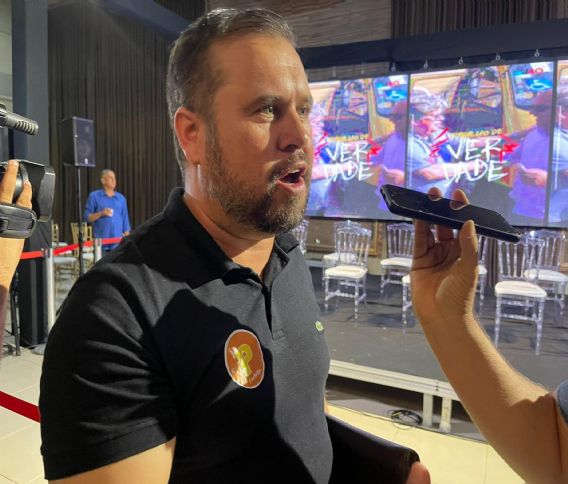 Prefeito de Camalaú se filiou ao PSB em evento na capital