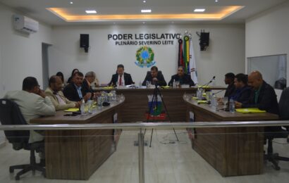 Câmara de Vereadores de Sumé realiza sessão e debate assuntos de interesse da população sumeense