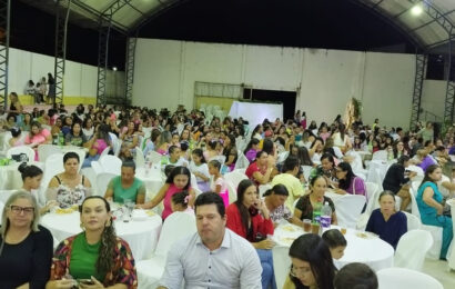 Prefeitura de Prata realiza jantar em comemoração ao Dia das Mães