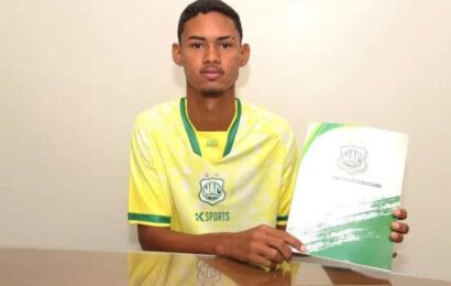 Jovem talento de Camalaú assina seu primeiro contrato profissional com o Nacional de Patos