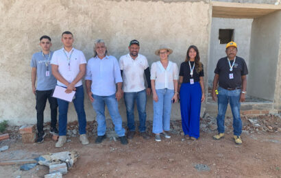 Prefeito Inácio Nóbrega recebe equipe do Governo do Estado em visita ao terreno onde será construída nova Escola Estadual