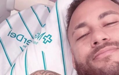 Neymar tem alta hospitalar após cirurgia no joelho