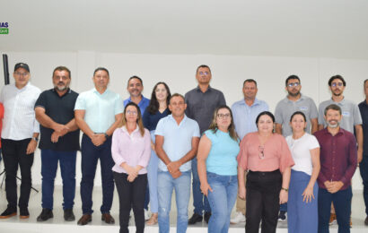 Prefeitos do Cariri paraibano participam de reunião do CISCO