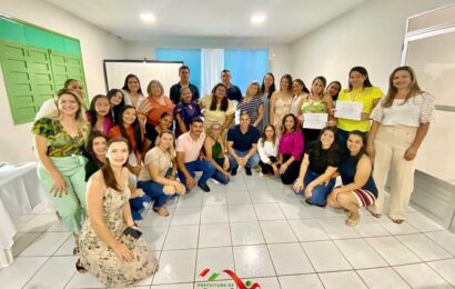 Prefeitura de São José dos Cordeiros realiza entrega de certificados dos cursos de cuidador infantil e cuidador de idosos