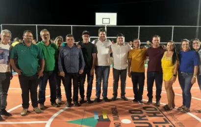 Prefeitura de Ouro Velho entrega mais uma quadra esportiva na zona rural do município