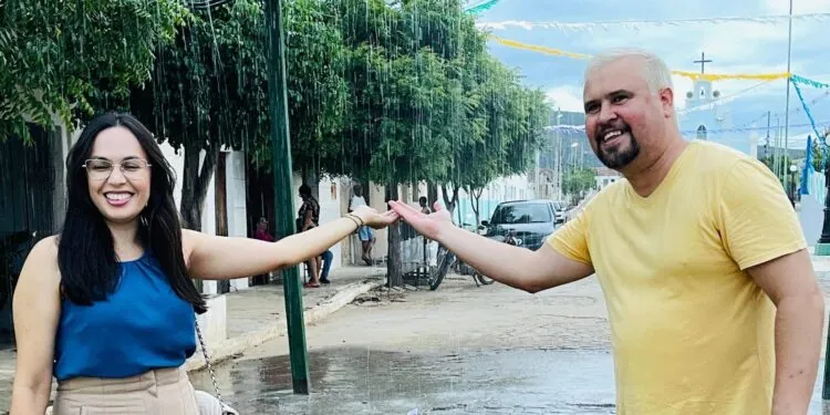 Prefeito Bira Mariano inaugura sistema adutor do Pindurão e celebra parceria com a prefeita de Congo