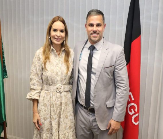 Prefeito Felício Queiroz comemora emenda destinada pela senadora Daniella Ribeiro na ordem de R$ 800 mil para a saúde de São José dos Cordeiros