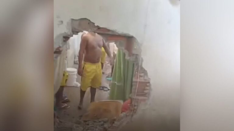 Detentos fazem tumulto no presídio de Cajazeiras