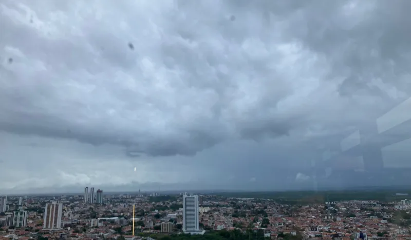 Meteorologia emite alerta de chuvas intensas para 52 municípios da Paraíba