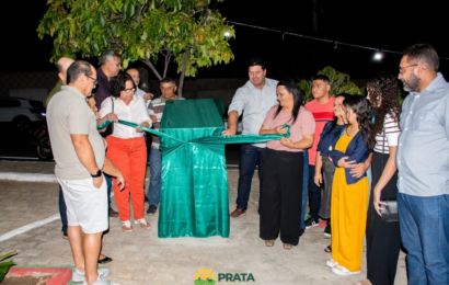 Prefeito da Prata Genivaldo Tembório inaugura a praça Chico Bispo