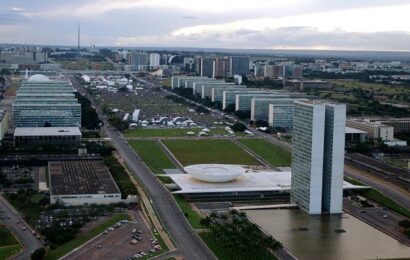 Governo federal prepara reforma administrativa