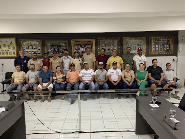 Reunião para apresentação do Programa Paraíba Genética foi realizada em Amparo